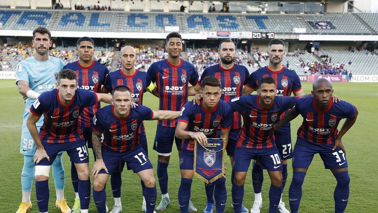 包含赛前塞维利亚备战亚冠；回应争议细节曝光；压力陡增；纪律约束更严格的词条